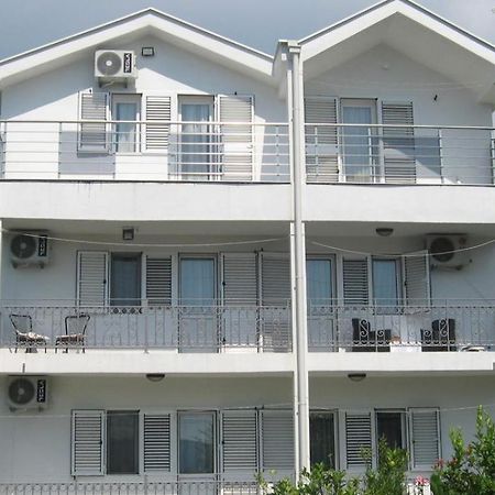 Apartman Stefan Тиват Екстериор снимка