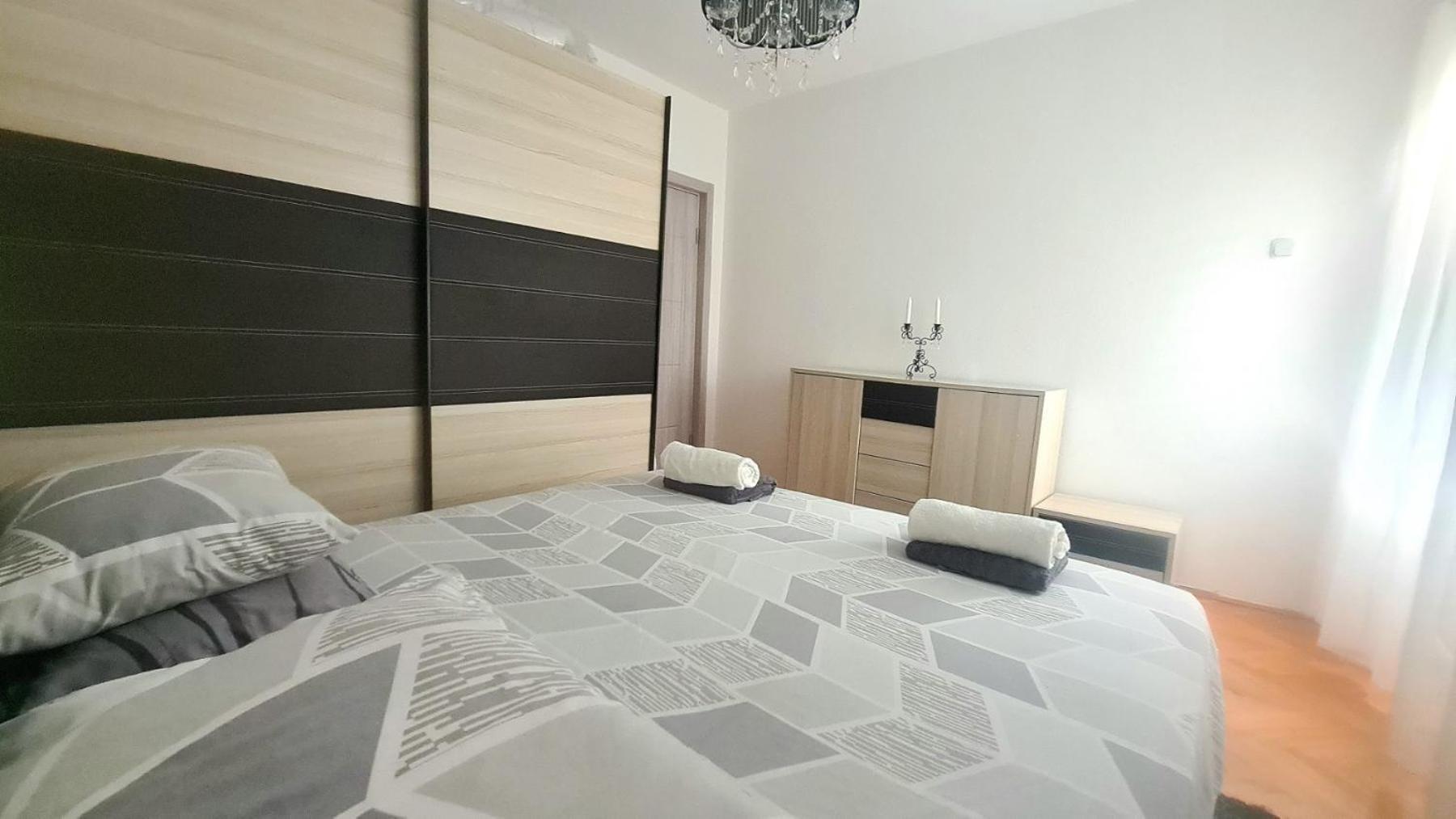 Apartman Stefan Тиват Екстериор снимка